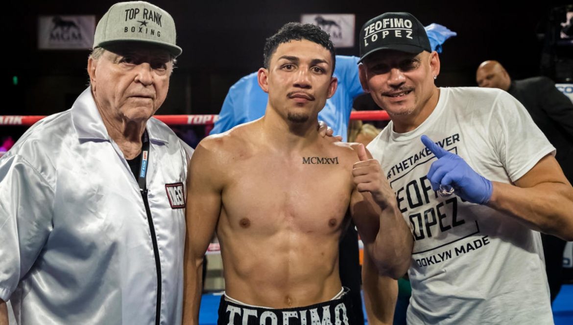 Теофимо Лопес недоволен сделкой, бой с Ломаченко на грани срыва