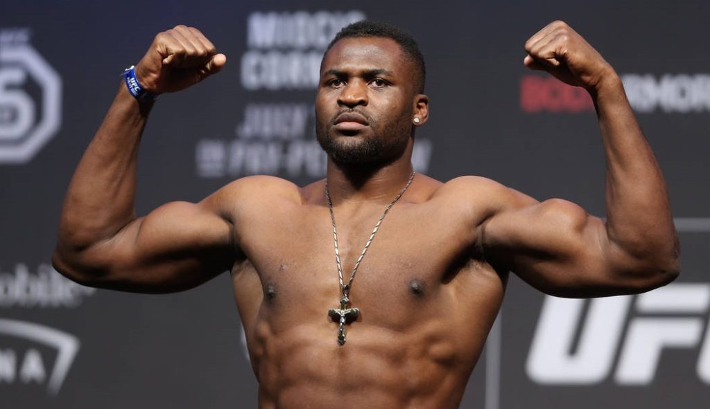 Нганну назван официальным претендентом на титул