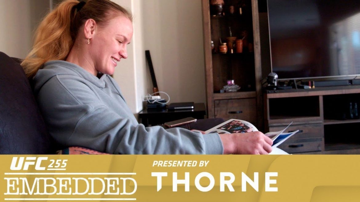 Превью к UFC 255: Embedded (Эпизод первый)