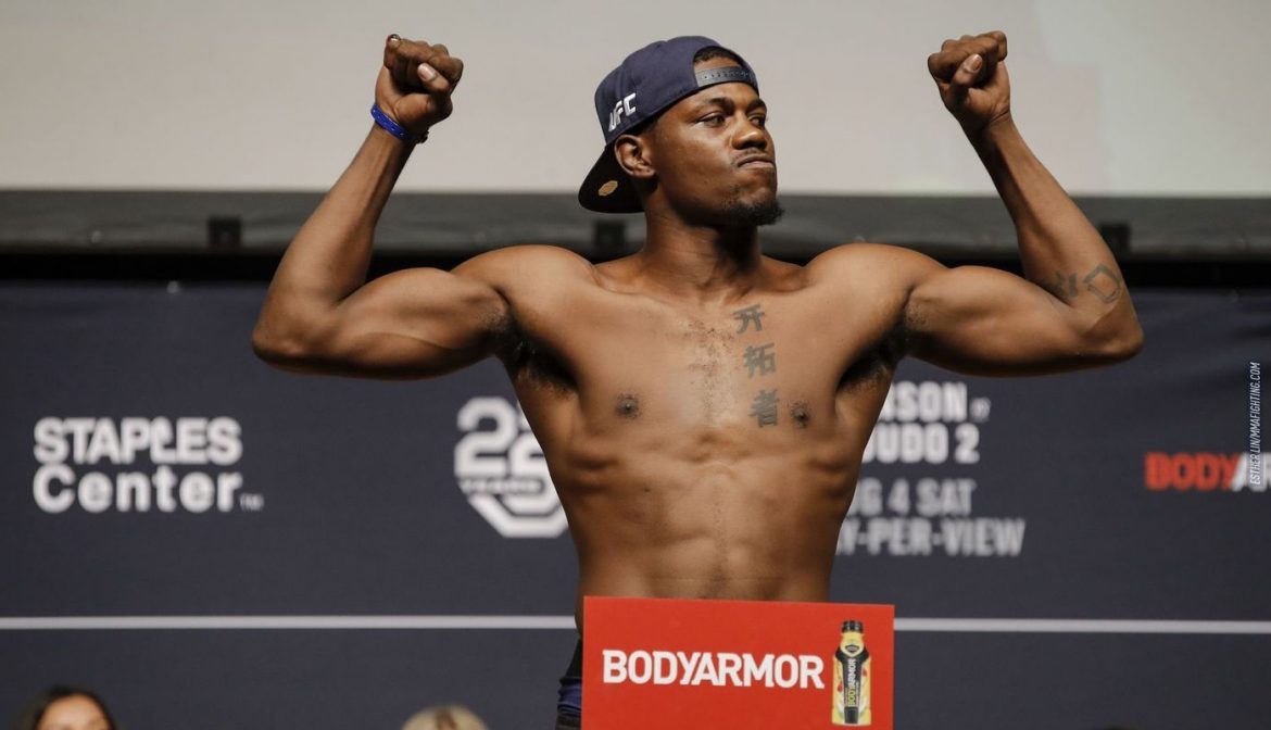 Кевин Холланд о тестах на коронавирус и предстоящем бое