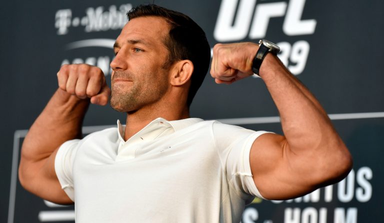 Рокхолд перед возвращением в UFC