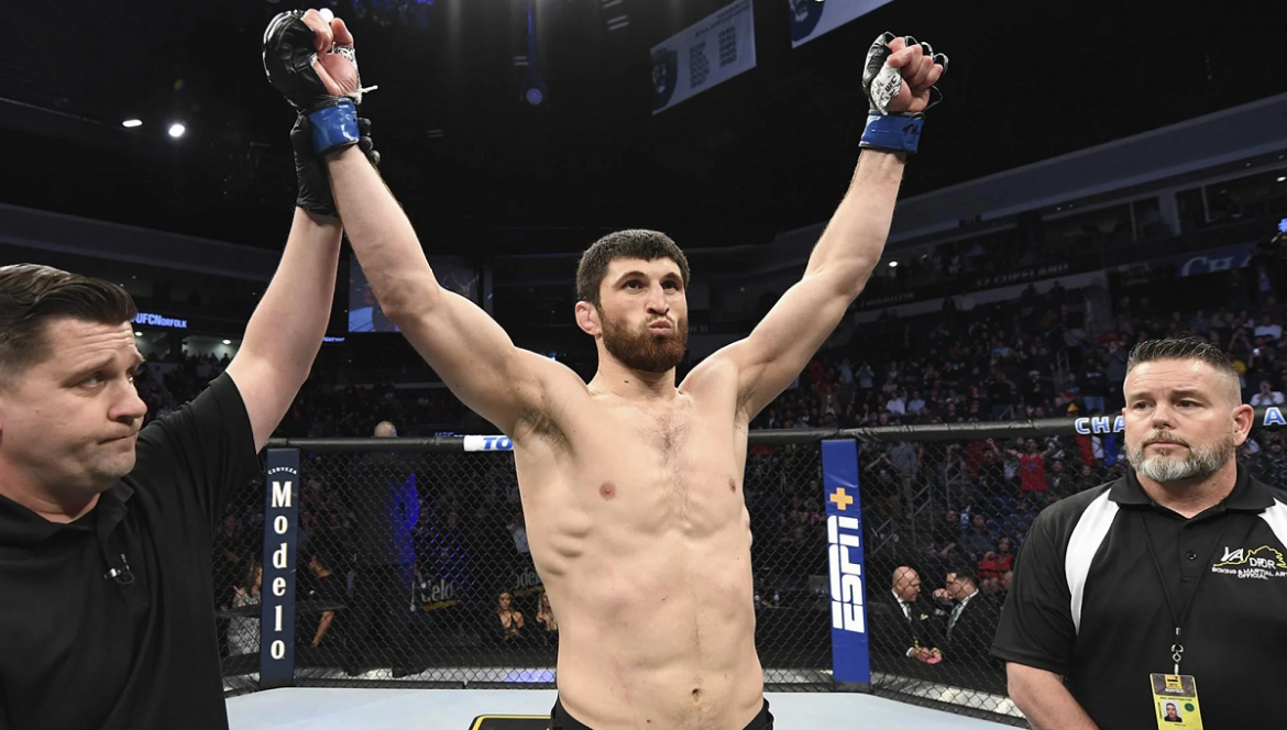 Магомед Анкалаев намерен ворваться в топ-5 полутяжелого веса