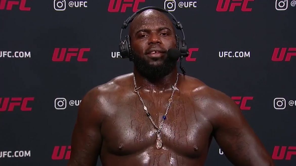 Розенстрайк хочет встретиться с Кертисом Блэйдсом: «Если он хочет и готов – погнали»