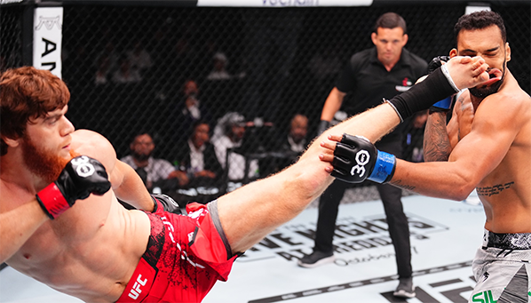 Шара Буллет оформил вторую победу в UFC