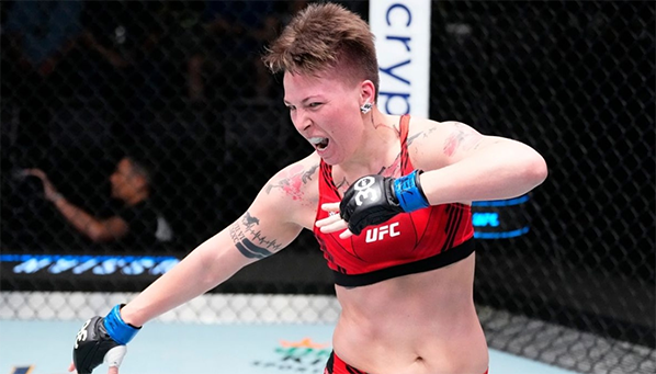 Россиянка из UFC получила остранение на один год