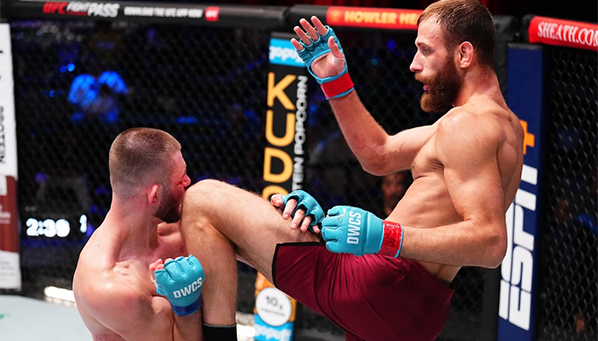 Ученик Шлеменко поразил Уайта и пробился в UFC