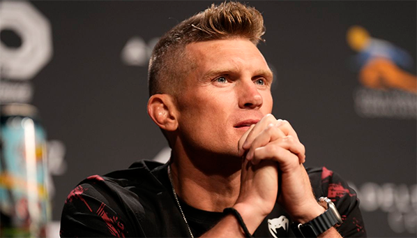 Полегче с ветераном! Бой Томпсона понижен до прелимов