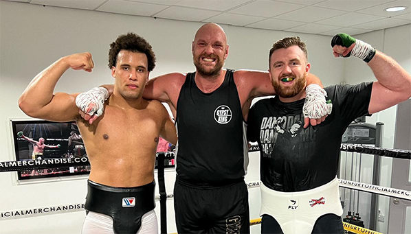 Козырь в рукаве: Фьюри готовится с известным проспектом