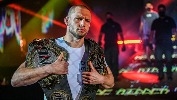 Чем плох ONE Championship: рассказывает Ренье де Риддер