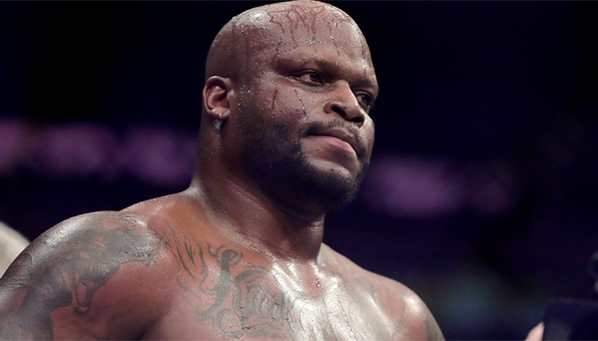 Без Черного Зверя: Деррик Льюис снялся с турнира