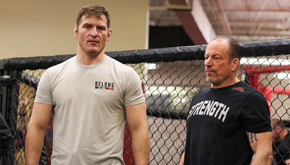 План Миочича: что готовит ветеран для Джонса?