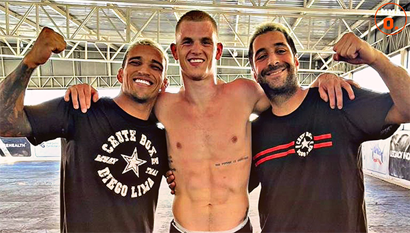 Оливейра будет в углу Иэна Гэрри?