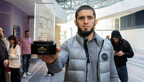 Сабмишен года в UFC: Махачев забирает награду!
