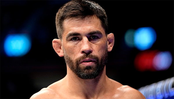 Доминик Круз завершил карьеру