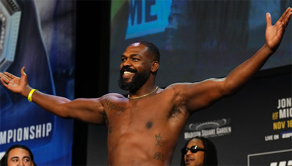 Уайт обещает нам бой Джонса; Аскрен сомневается