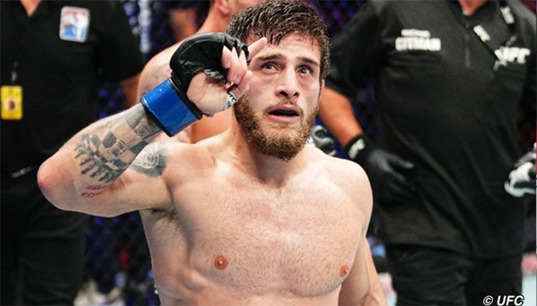 Александр Топурия: про дебют в UFC, ожидания и соперника