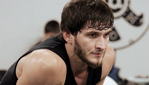 Мовсар Евлоев выступит в мае?