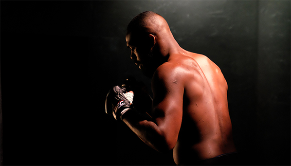 Стало известно, когда пройдет бой Джонса