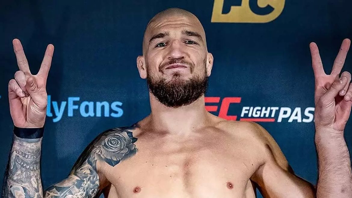 Нейл Мэгни – Ярослав Амосов прогноз на UFC Vegas 112 Лас-Вегас 13 декабря 2025